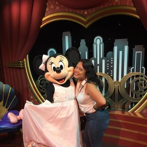 Meet your Posher, Nyria